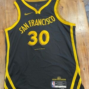 Nike Dri-FIT Black Athletic Apparel